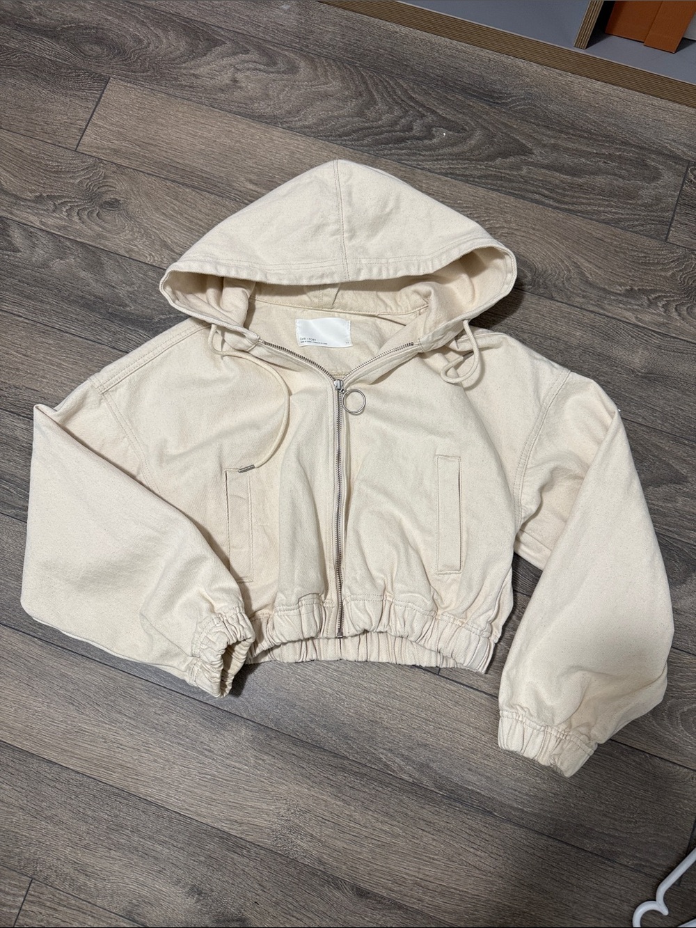 OAK + FORT Kids Cropped Cream Hooded Puffer Jacket